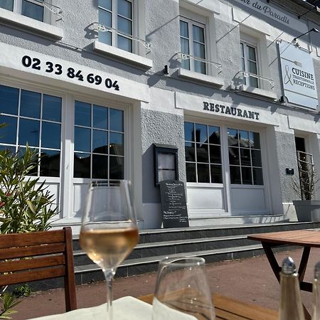 Le Comptoir Du Paradis La Ferté-Frênel Eksteriør bilde
